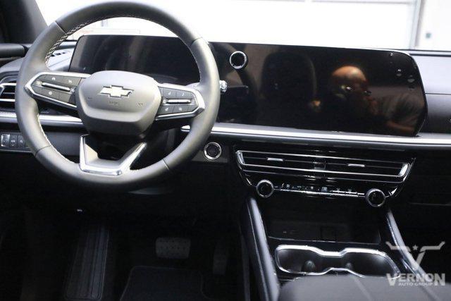 new 2026 Chevrolet Traverse car, priced at $40,496