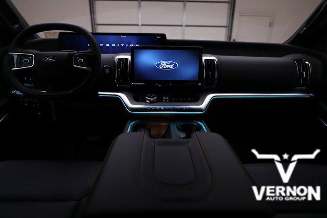 new 2025 Ford Expedition car, priced at $79,874
