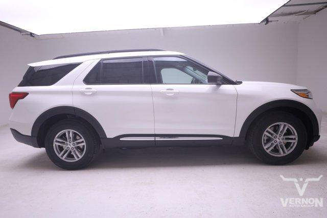 new 2024 Ford Explorer car, priced at $39,571