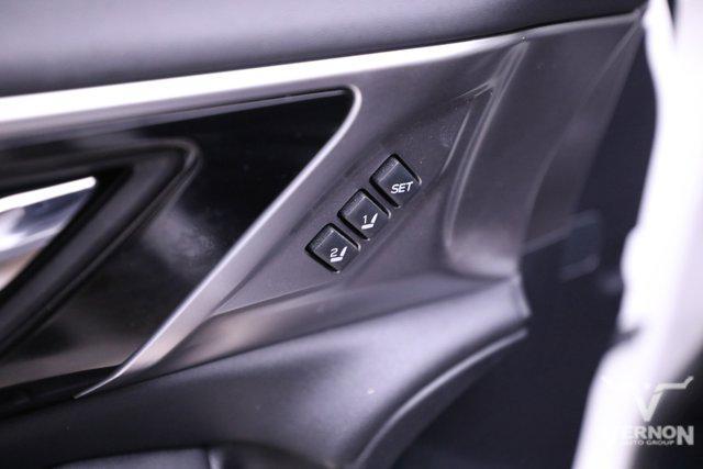 used 2025 Subaru Outback car, priced at $31,996