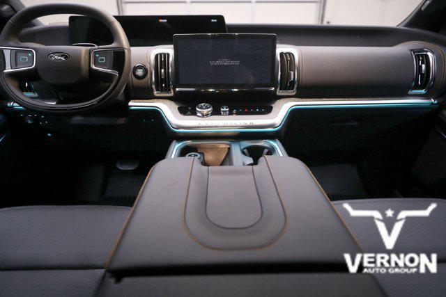 new 2025 Ford Expedition car, priced at $80,881