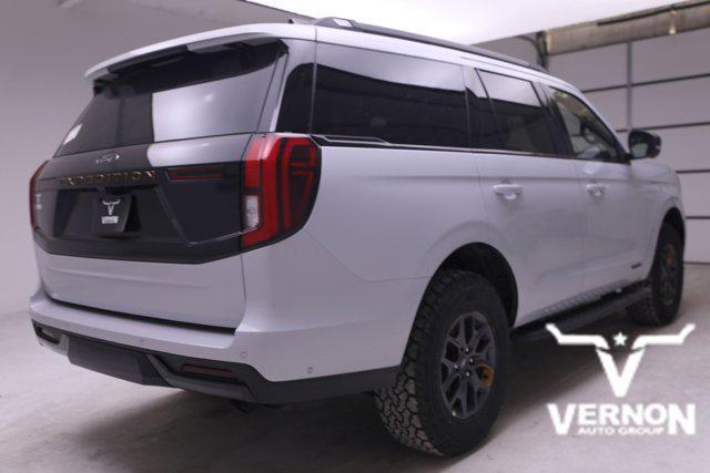 new 2025 Ford Expedition car, priced at $80,881