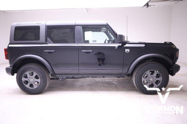 new 2025 Ford Bronco car, priced at $43,177