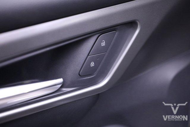 new 2026 Chevrolet Traverse car, priced at $37,996