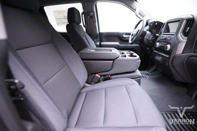 new 2025 GMC Sierra 1500 car, priced at $41,699