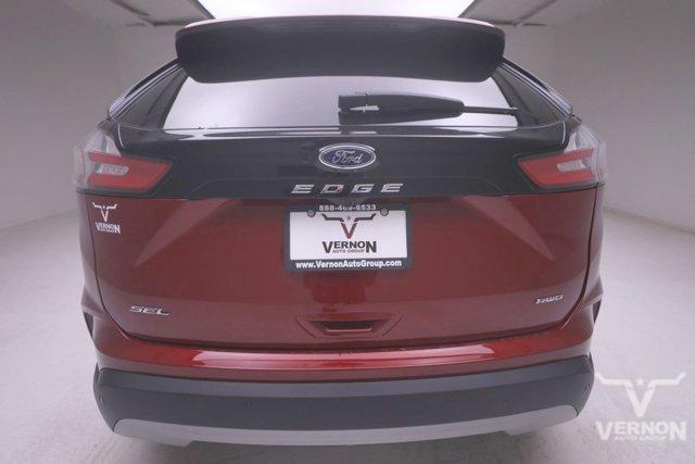 new 2024 Ford Edge car, priced at $40,031