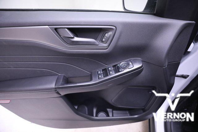 new 2025 Ford Escape car, priced at $26,718