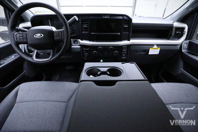 new 2025 Ford F-250 car, priced at $61,772
