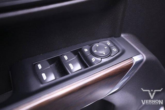 used 2022 GMC Sierra 1500 car, priced at $35,999