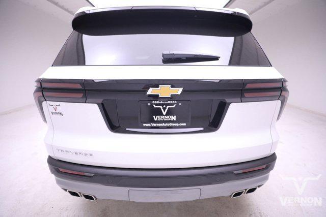 new 2026 Chevrolet Traverse car, priced at $41,264