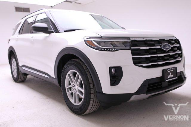 new 2025 Ford Explorer car, priced at $43,927