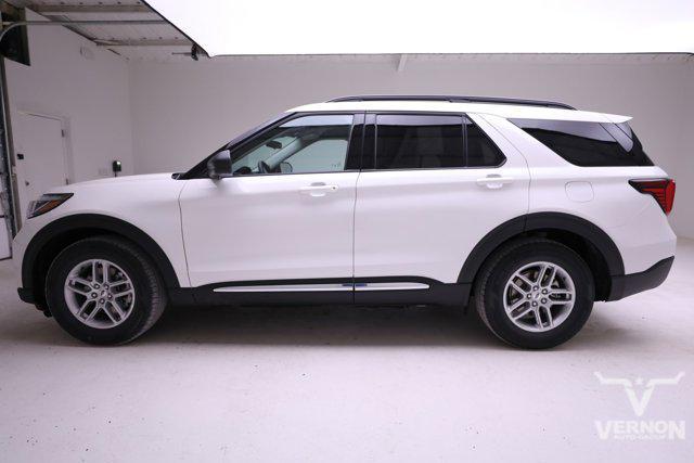 new 2025 Ford Explorer car, priced at $43,927