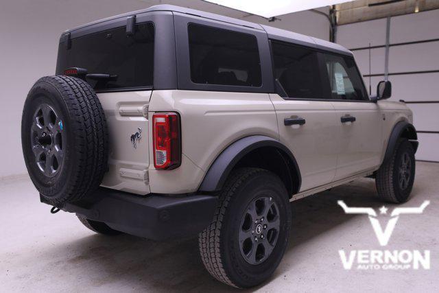 new 2025 Ford Bronco car, priced at $44,804