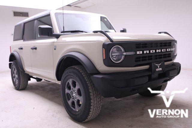 new 2025 Ford Bronco car, priced at $44,804