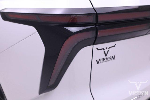 new 2026 Chevrolet Traverse car, priced at $39,996