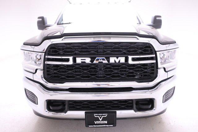 new 2024 Ram 3500 car, priced at $57,672