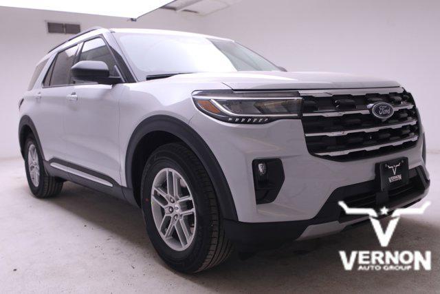 new 2025 Ford Explorer car, priced at $40,730