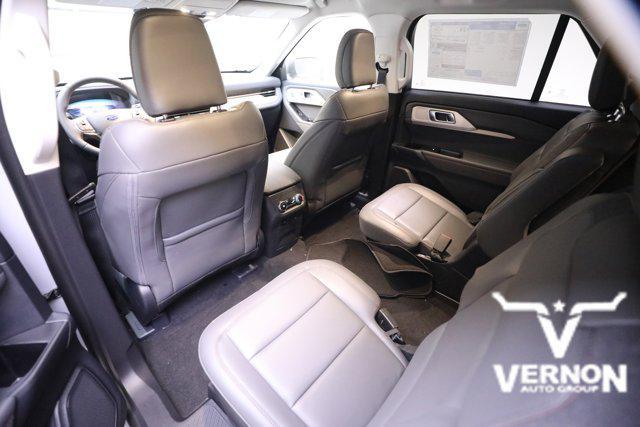 new 2025 Ford Explorer car, priced at $40,730