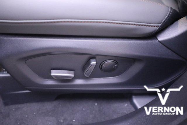 new 2025 Ford Explorer car, priced at $40,730