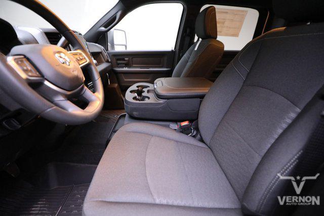 new 2025 Ram 2500 car, priced at $62,158