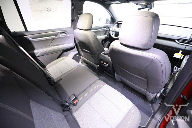 new 2026 GMC Acadia car, priced at $45,059