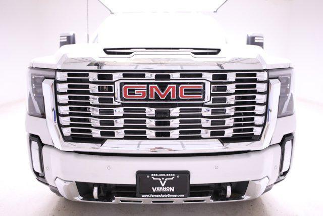 new 2025 GMC Sierra 3500 car, priced at $86,142