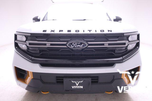 new 2025 Ford Expedition car, priced at $80,805