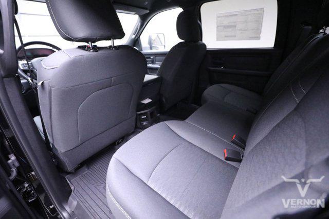 new 2025 Ram 2500 car, priced at $60,674