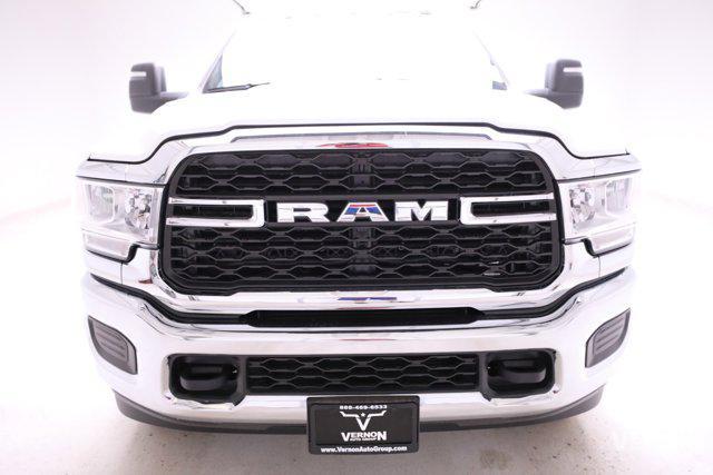 new 2024 Ram 3500 car, priced at $61,987