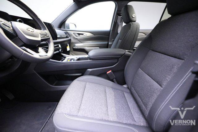 new 2026 Chevrolet Traverse car, priced at $41,096