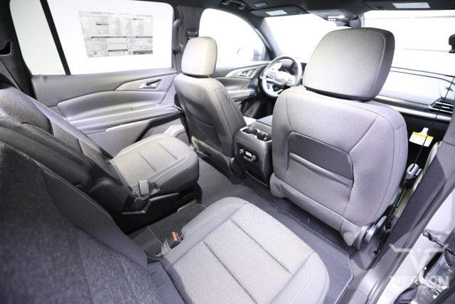 new 2026 Chevrolet Traverse car, priced at $41,096