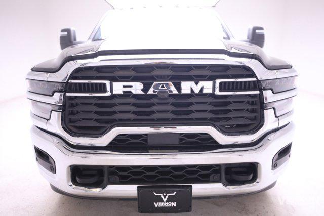 new 2025 Ram 3500 car, priced at $67,631
