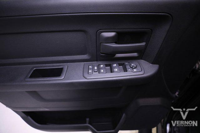 new 2025 Ram 3500 car, priced at $67,631