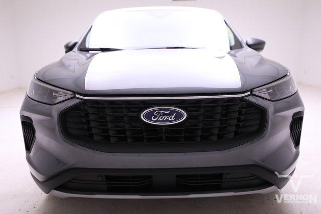 new 2025 Ford Escape car, priced at $29,690