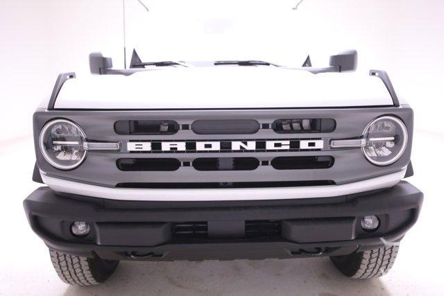 new 2024 Ford Bronco car, priced at $43,085