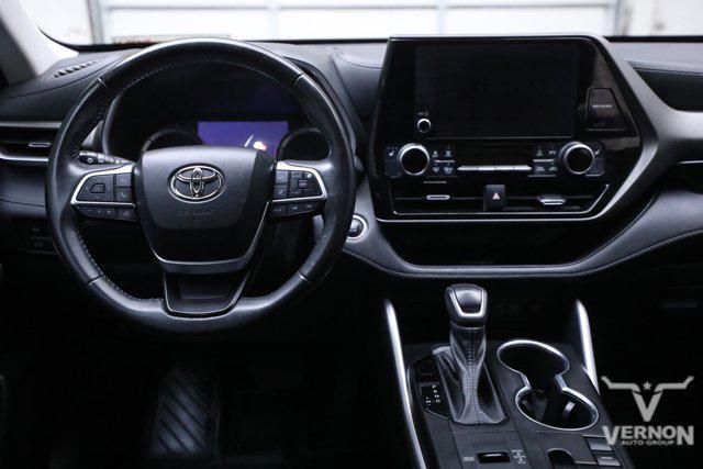 used 2023 Toyota Highlander car, priced at $32,797