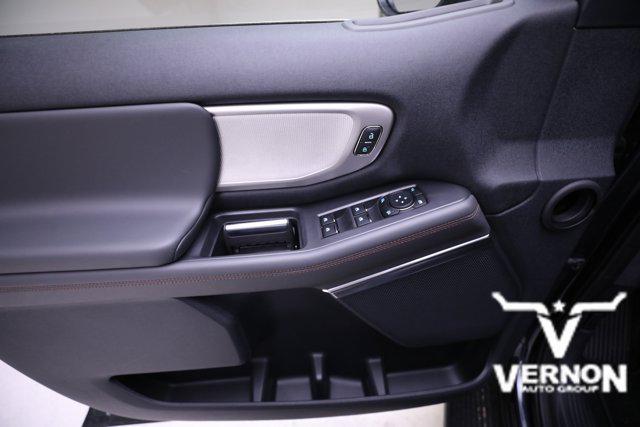 new 2025 Ford Expedition car, priced at $69,412