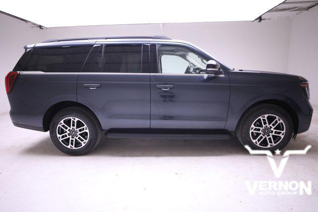 new 2025 Ford Expedition car, priced at $69,412
