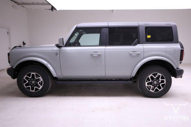 new 2024 Ford Bronco car, priced at $45,499