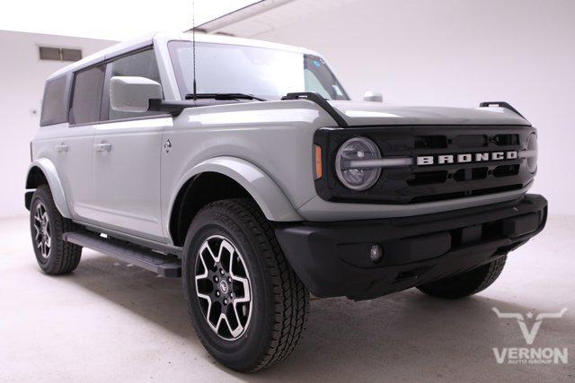 new 2024 Ford Bronco car, priced at $45,499