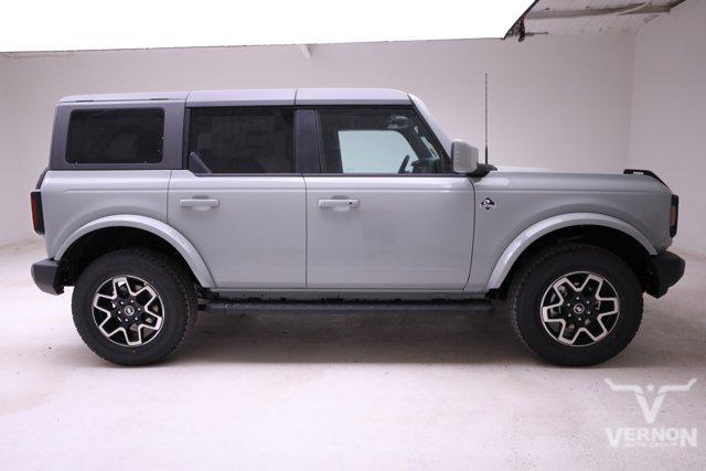 new 2024 Ford Bronco car, priced at $45,499