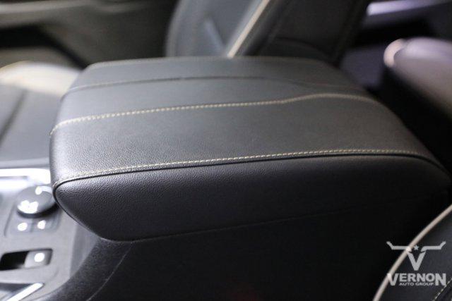 used 2023 Chevrolet Traverse car, priced at $40,998