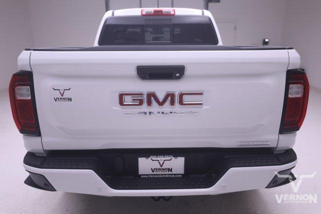 new 2024 GMC Canyon car, priced at $42,724