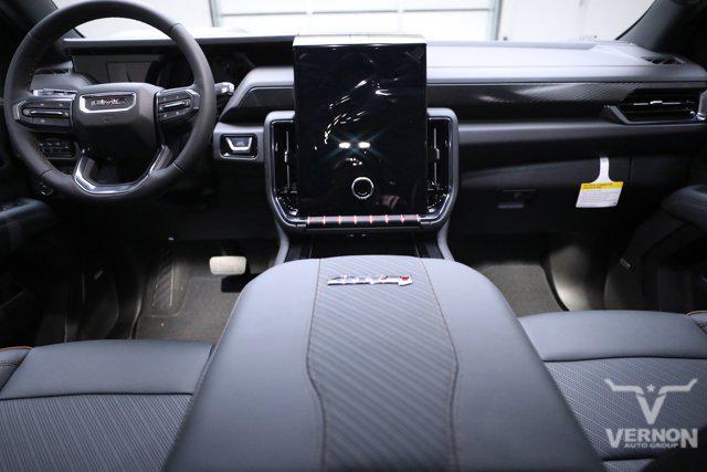new 2025 GMC Yukon car, priced at $74,630