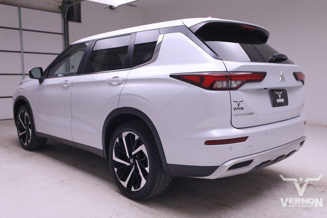 used 2024 Mitsubishi Outlander car, priced at $25,798