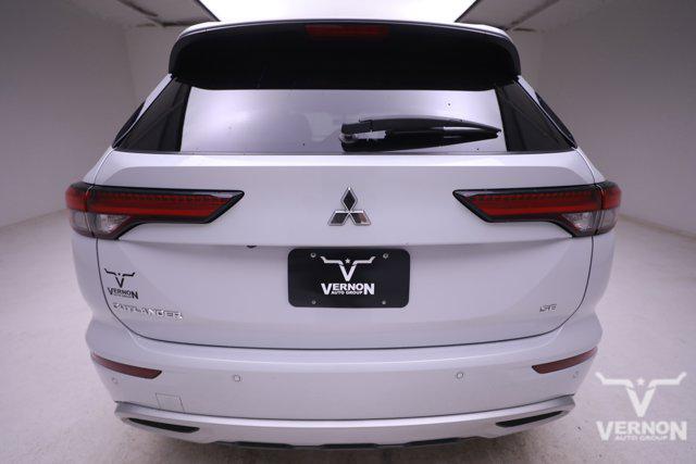 used 2024 Mitsubishi Outlander car, priced at $25,798