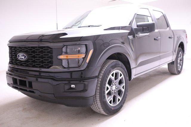 new 2025 Ford F-150 car, priced at $43,017