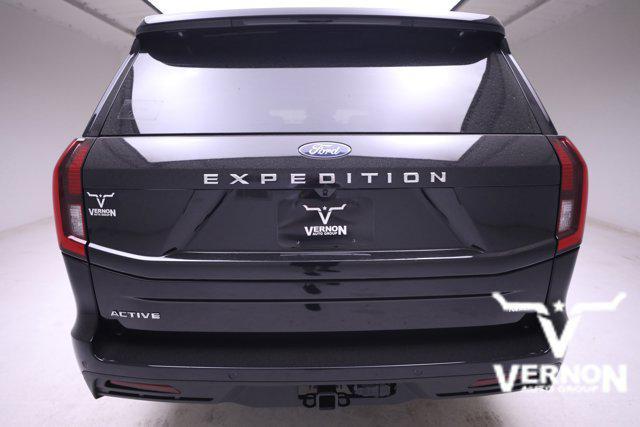 new 2025 Ford Expedition Max car, priced at $69,472