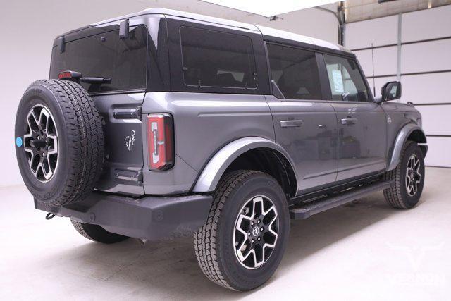 new 2024 Ford Bronco car, priced at $45,499