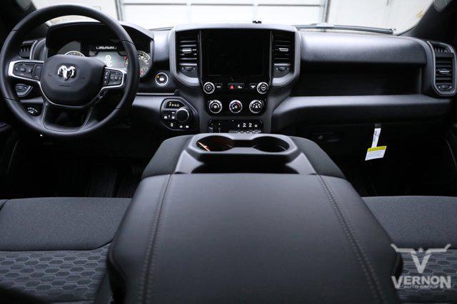 new 2025 Ram 1500 car, priced at $45,945